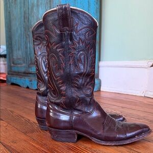 Women’s Brown Embroidered Leather Heeled Cowboy Boots